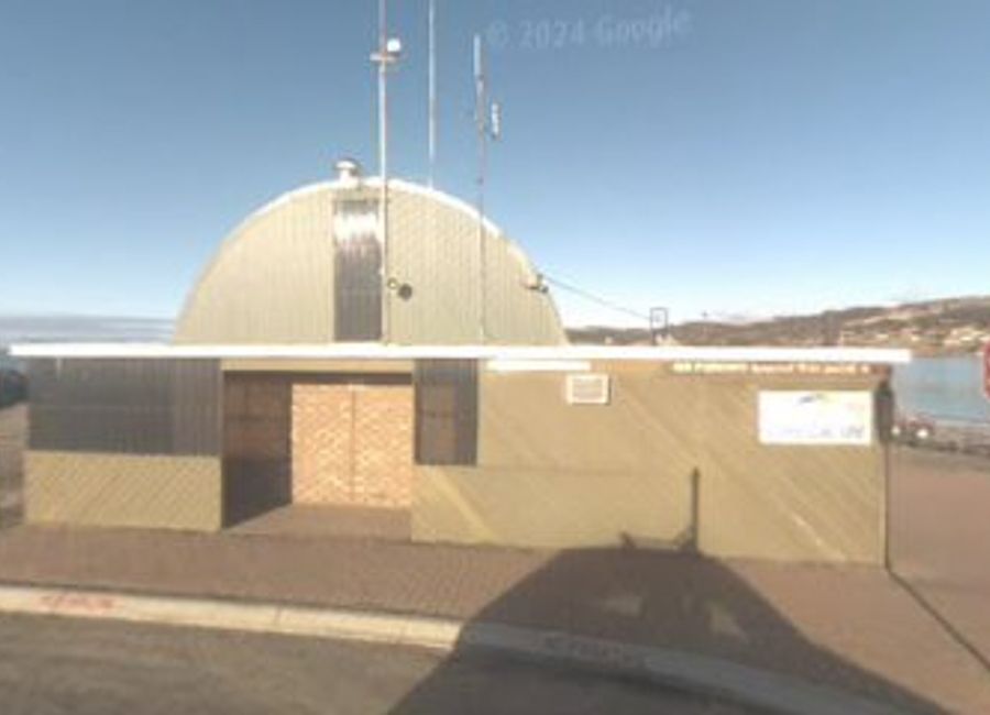 Experience coastal charm at Seadragon Cafe in Penneshaw – where delightful cuisine meets stunning views.