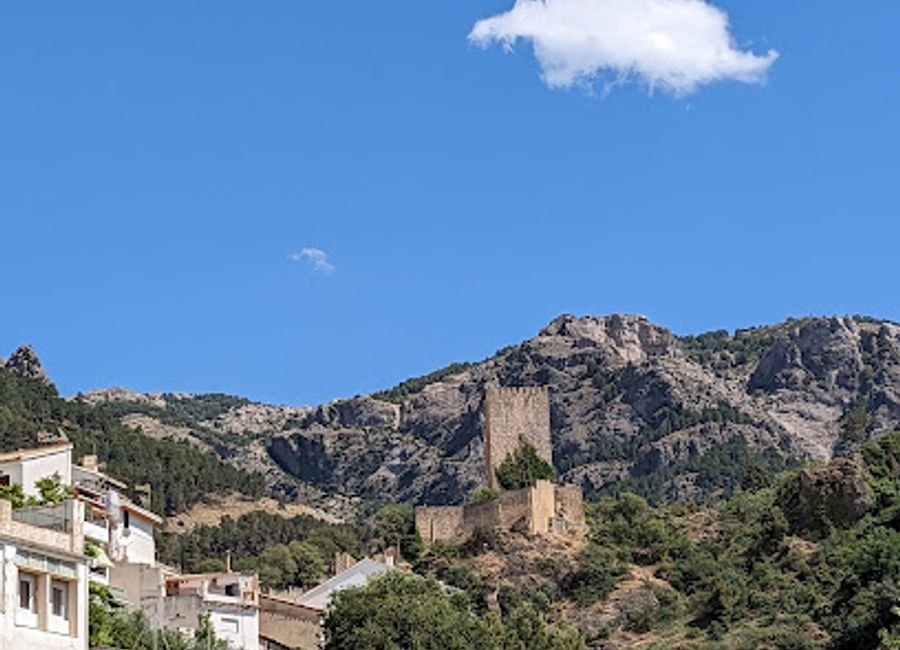 Experience authentic Spanish cuisine amidst the breathtaking landscapes of Cazorla at Restaurante La Yedra.