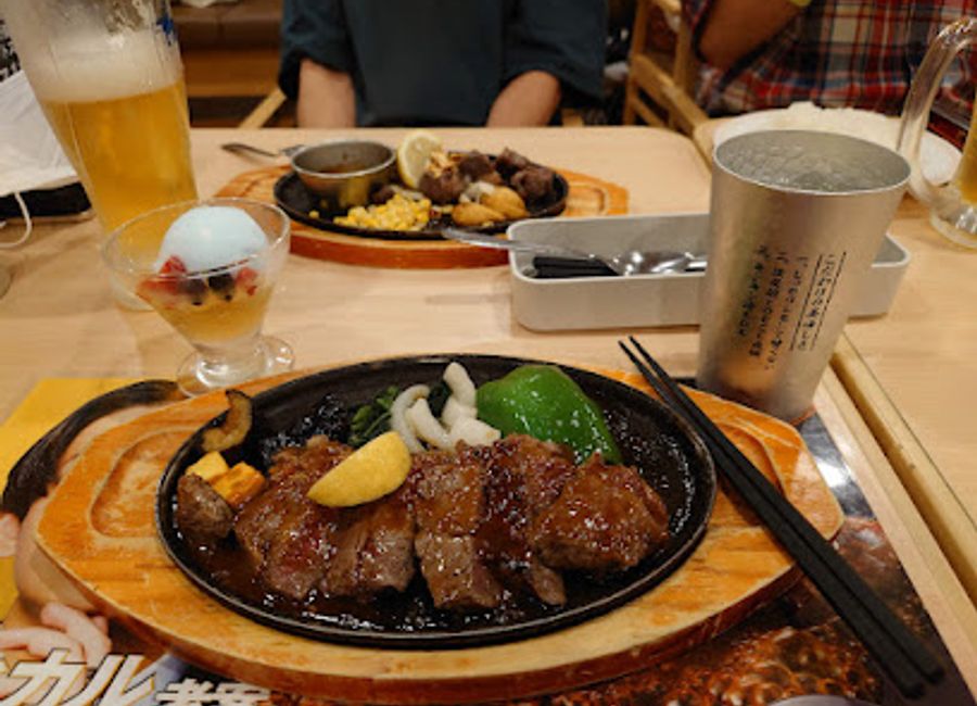 Discover affordable Japanese cuisine at Joyfull Nagasaki Tsukimachi – where flavor meets hospitality in a cozy setting.