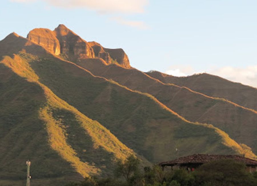 Experience the best of local brews and cuisine at Sol del Venado in Vilcabamba—where flavor meets breathtaking views.