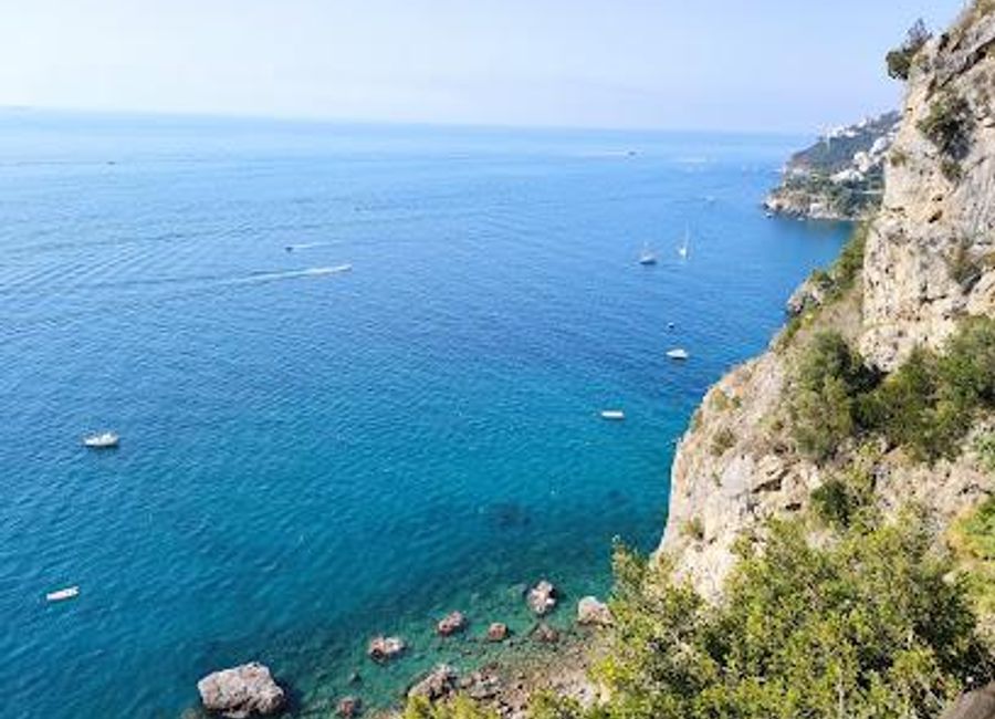 Discover Ristorante Santa Croce in Amalfi – where fresh seafood meets breathtaking coastal views for an unforgettable dining experience.