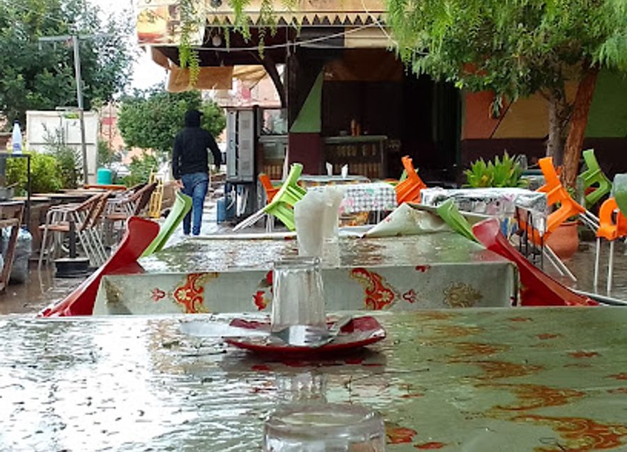Discover authentic Moroccan cuisine at Café Restaurant La Place in Tinghir – a culinary haven for travelers seeking unforgettable flavors.