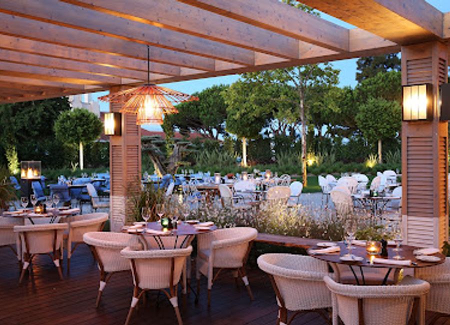 Experience the epitome of fine dining at Bovino Steakhouse in Quinta do Lago, where exceptional steaks meet unparalleled service.