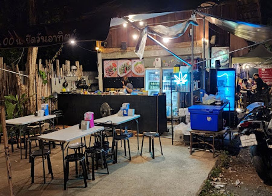 Experience authentic Thai cuisine with a twist at Jen Moy Local Thai Restaurant in Chiang Mai - where flavor meets innovation.