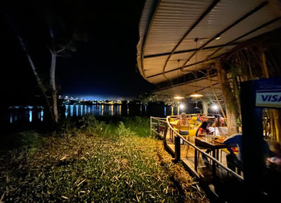 Experience the vibrant culinary scene at Maracuyéah, where traditional Peruvian flavors meet innovative gastronomy in Puerto Maldonado.