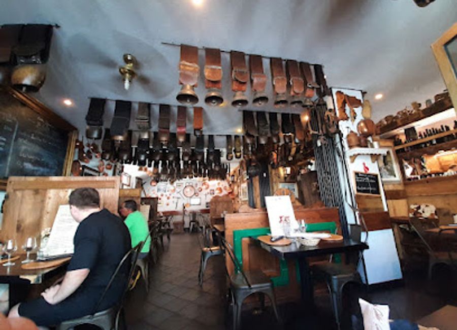 Experience authentic Italian cuisine at Osteria La Vache Folle in Aosta - where every meal is a celebration of local flavors.