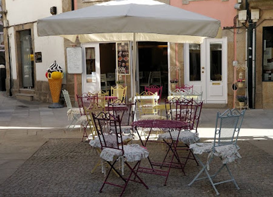 Discover Hamburgueria DaVila: A gastronomic gem in Ponte de Lima serving gourmet hamburgers and fast food delights at unbeatable prices.