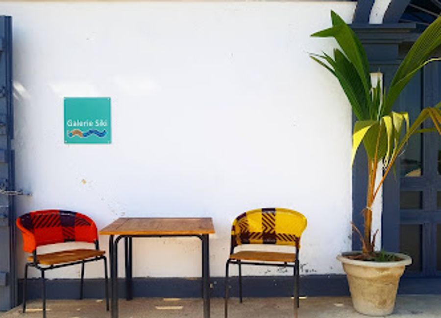 Experience authentic Senegalese cuisine at Siki Restaurant in St. Louis—where food meets art in a vibrant cultural setting.