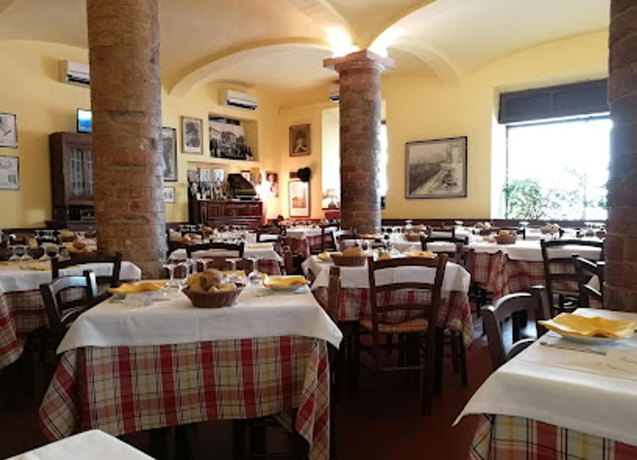 Experience authentic Italian cuisine at Trattoria Corrieri in Parma – where tradition meets flavor in every dish.