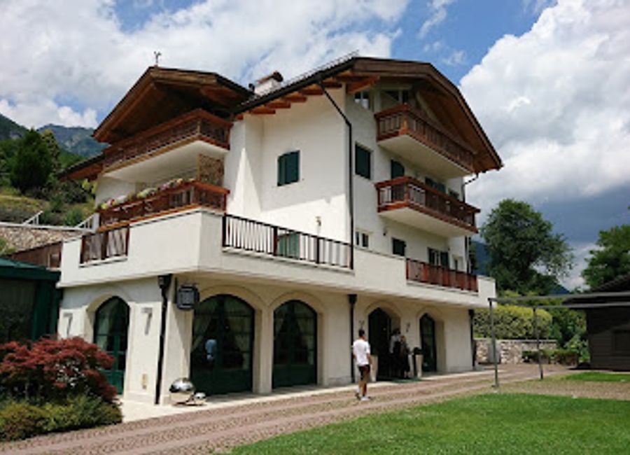 Discover exquisite Italian cuisine at Locanda Margon, a fine dining gem nestled in the scenic hills of Trentino.