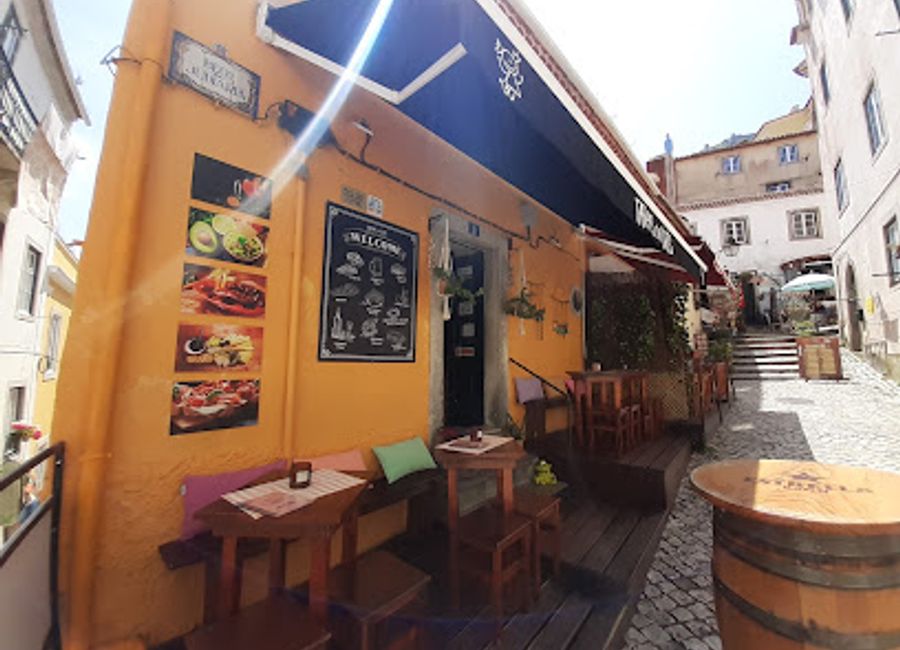 Experience the best of Portuguese cuisine at Tapas da Cris in Sintra - where traditional flavors meet modern dining in a charming setting.