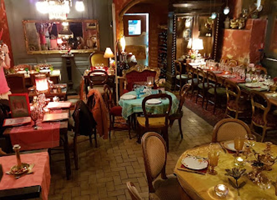 Experience authentic French cuisine at La Nef Des Fous in Lyon - where tradition meets flavor in a charming atmosphere.