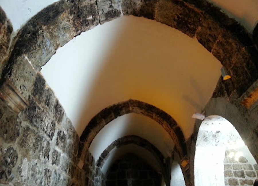 Discover authentic Turkish cuisine at Kervansaray Restaurant in Pamukkale – where flavor meets tradition amidst stunning views.