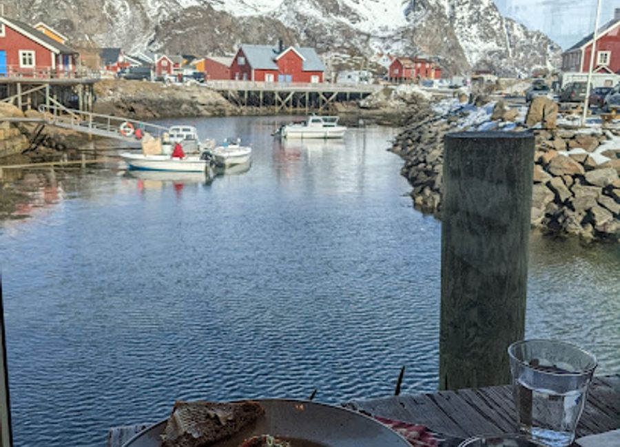 Discover Klatrekaféen in Henningsvær - where exquisite burgers meet breathtaking views in Norway's picturesque fishing village.