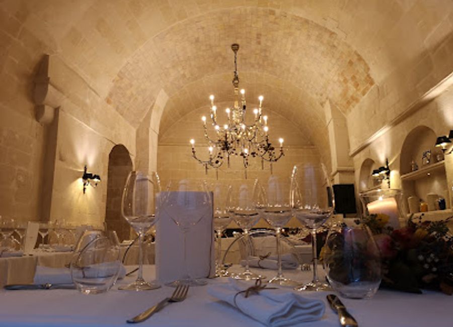 Discover Le Bubbole in Matera: An exquisite Italian restaurant offering authentic flavors and a charming atmosphere.