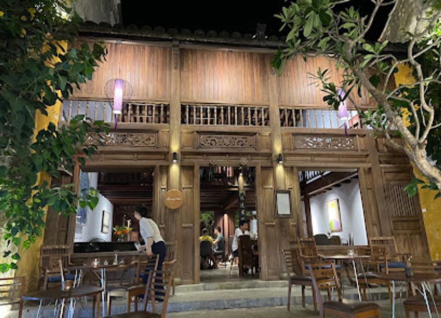 Experience exquisite Italian cuisine at Lim Dining Room in Hội An's enchanting Old Town—where tradition meets taste.