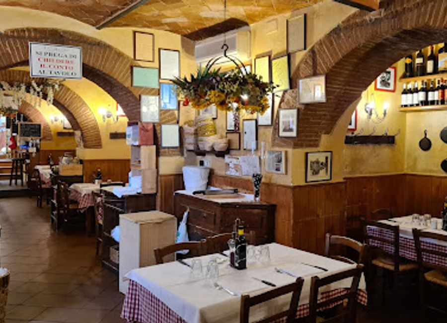 Experience authentic Tuscan cuisine at Il Cantuccio in Arezzo - where every dish tells a story of tradition and flavor.