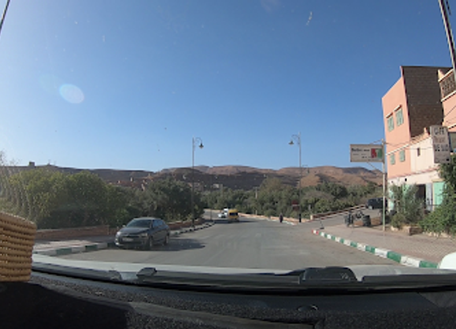 Discover authentic Moroccan flavors at Café Restaurant Zinyou Sud in Boumalne Dades - where every meal is a celebration of local culture.