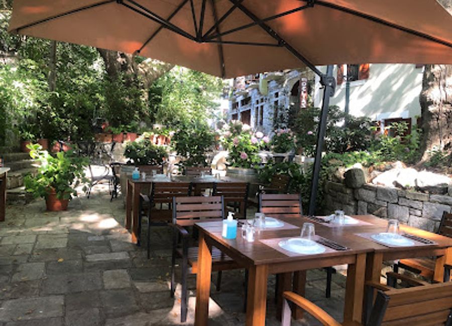 Experience authentic Greek cuisine in Portaria at KRITSA Restaurant—where every dish tells a story.