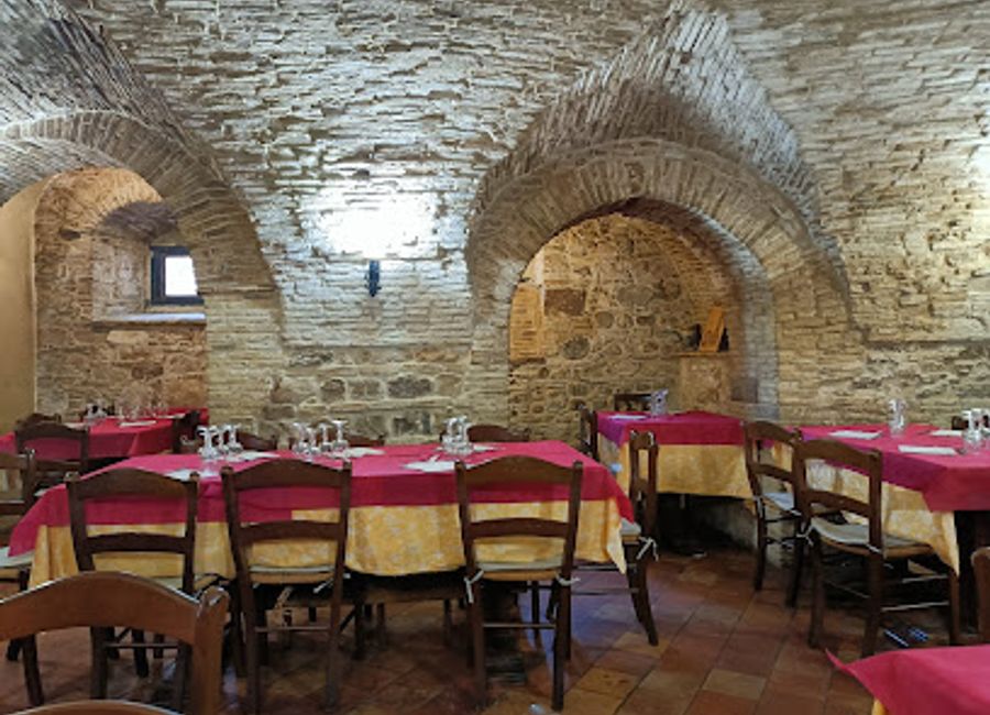 Experience the essence of Southern Italian dining at La Cantina della Canonica in Sant'Agata di Puglia.