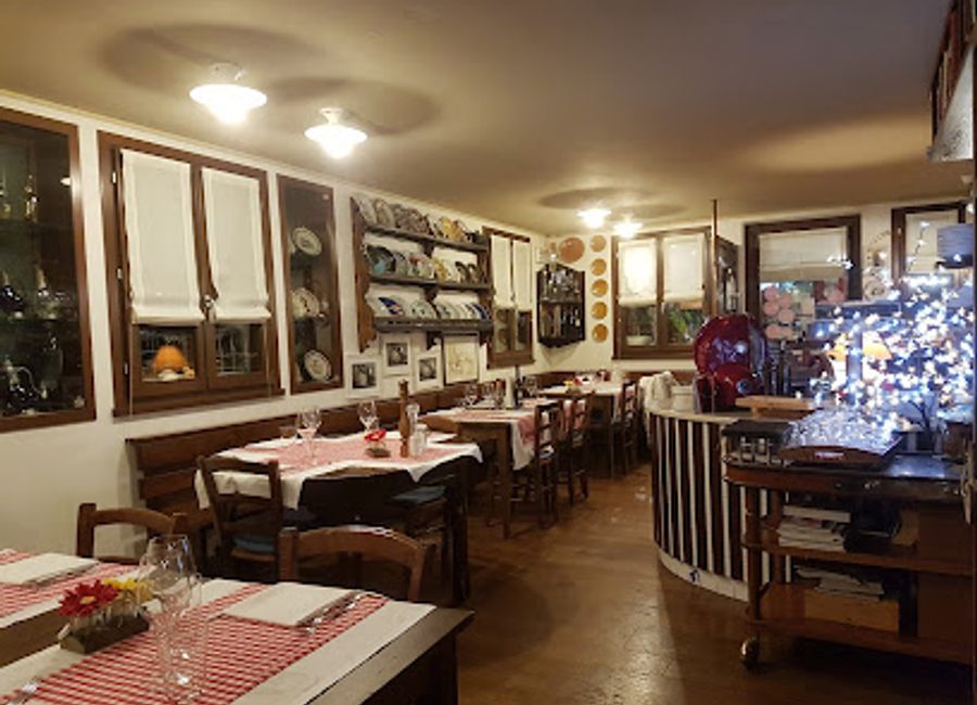 Experience authentic Italian cuisine at Ristorante La Pergola in San Daniele del Friuli – where every dish tells a story.