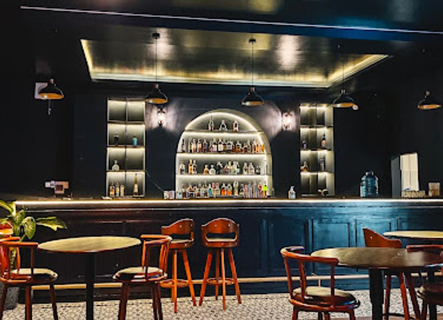 Discover authentic Vietnamese flavors at Kwai's Bistro Con Dao, where every meal is an unforgettable experience in paradise.