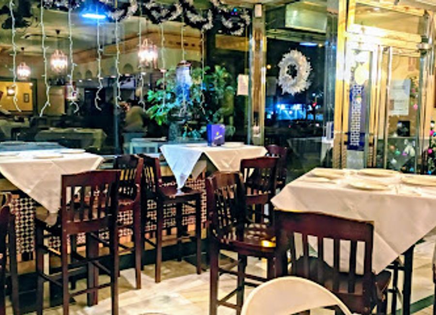 Experience authentic Andalusian cuisine at Cazorla Restaurantes in Tetuán, Madrid - where tapas and tradition meet.