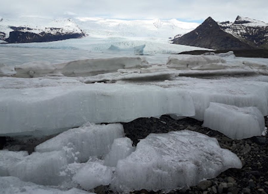 Experience authentic Icelandic cuisine with breathtaking glacier views at Fjallsárlón Frost Restaurant.