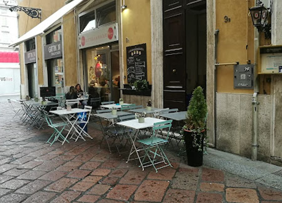 Experience authentic Italian flavors at Mama Mia - Bottega & Piaceri in Parma, where tradition meets culinary excellence.