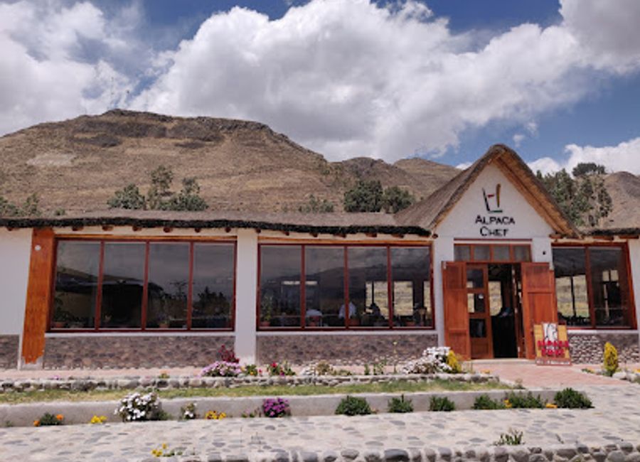 Experience authentic Peruvian cuisine at Restaurant Alpaca Chef in Yanque, where tradition meets flavor amid stunning landscapes.