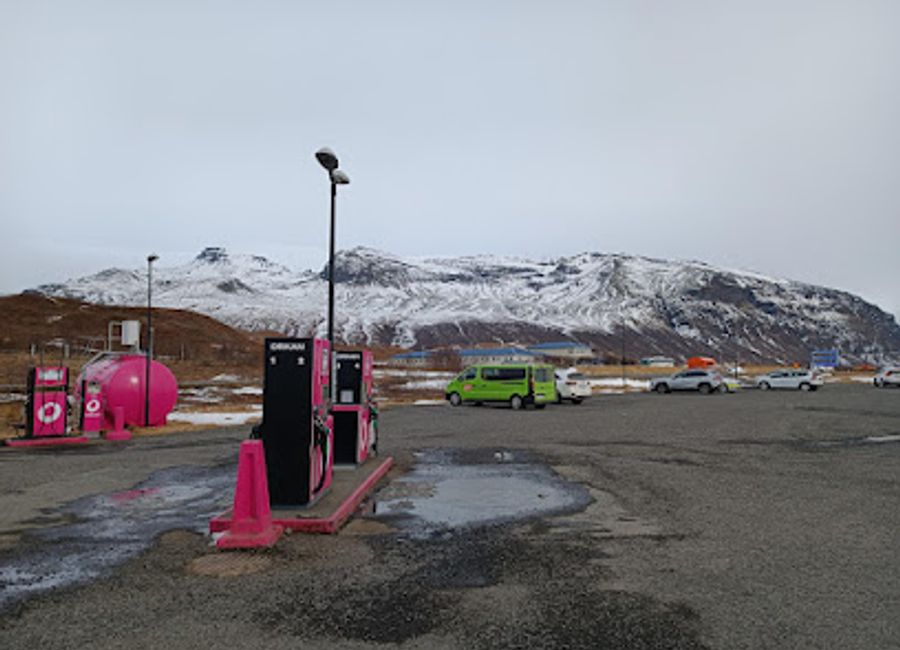 Experience authentic Icelandic cuisine at Veitingasala Restaurant in Svínfell – where local flavors meet stunning landscapes.