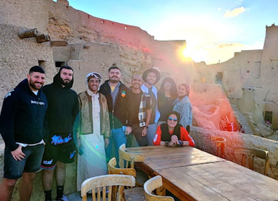 Experience authentic Egyptian cuisine at Al Bab Inshal Restaurant in Siwa – where tradition meets flavor in an inviting atmosphere.