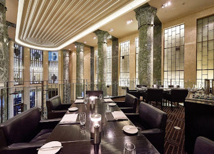 Experience exquisite modern Australian cuisine at Rockpool Bar & Grill Sydney - where premium ingredients meet culinary artistry.