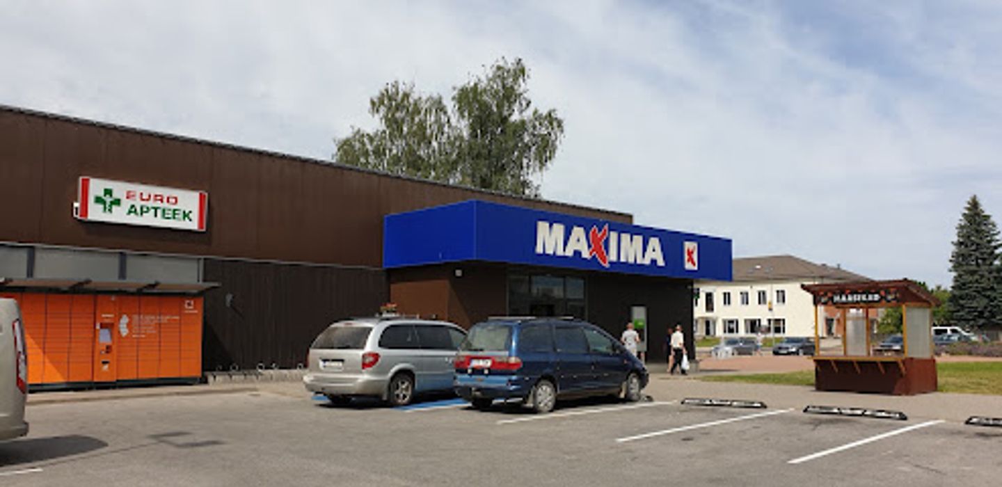Maxima X