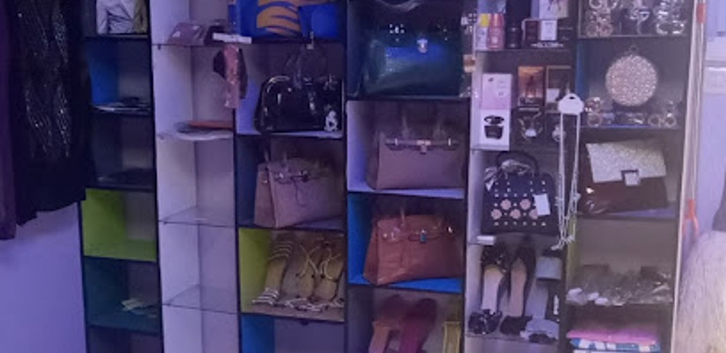 AP shopping