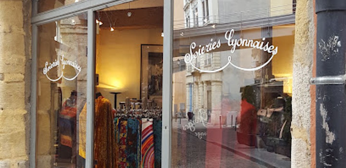 Silk Saint Georges