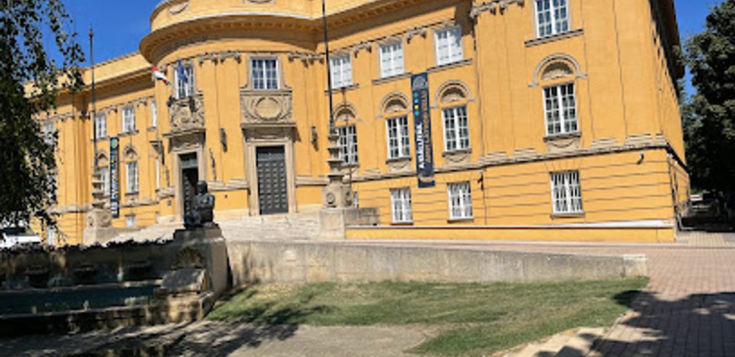 Déri Museum