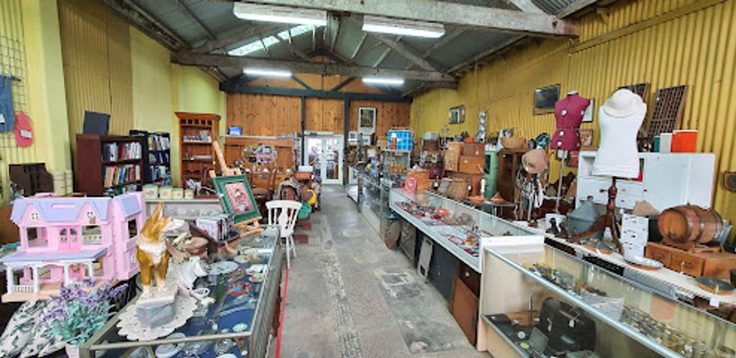 Pombo Mart