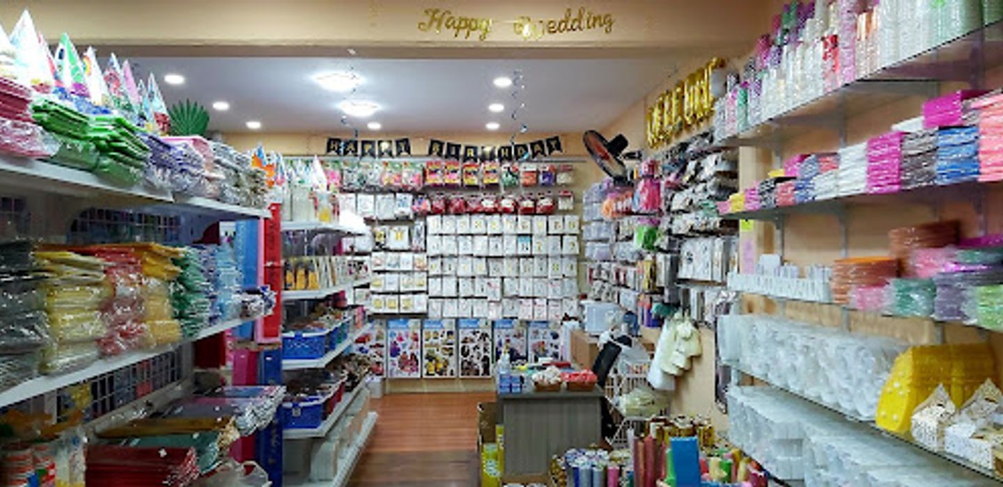 GIFT & DECO LTD