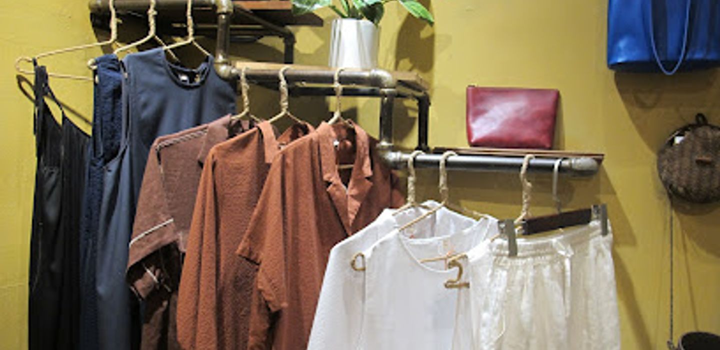 aN Store