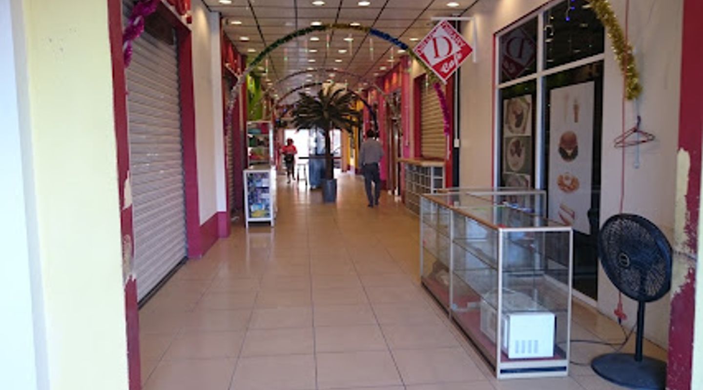 Down Town Plaza