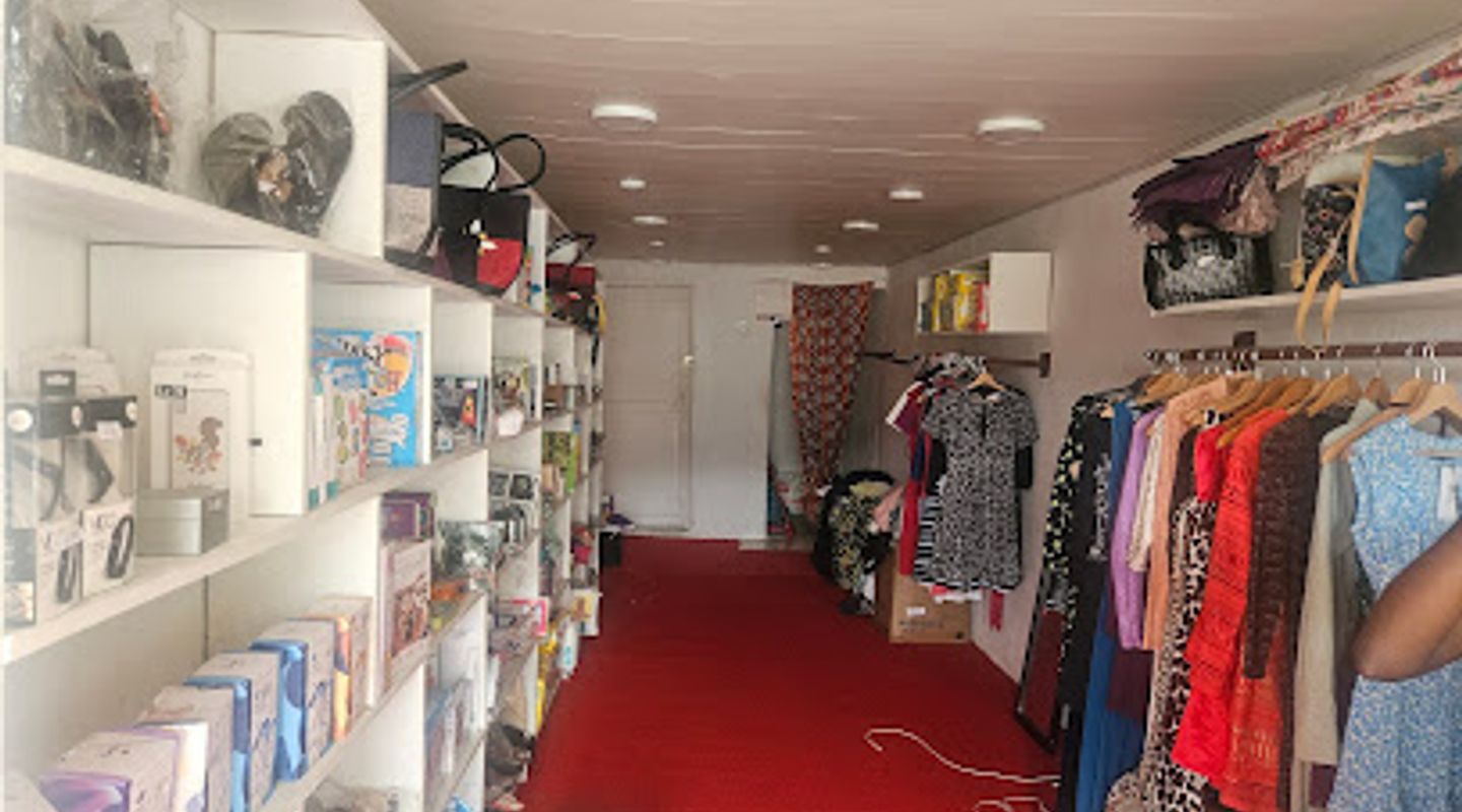 AMK Gift Store
