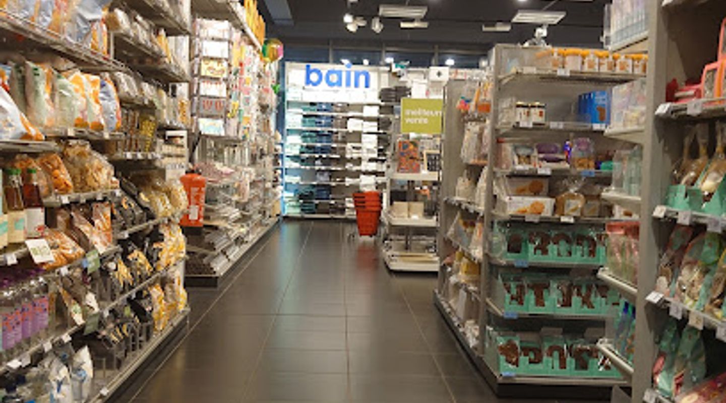HEMA
