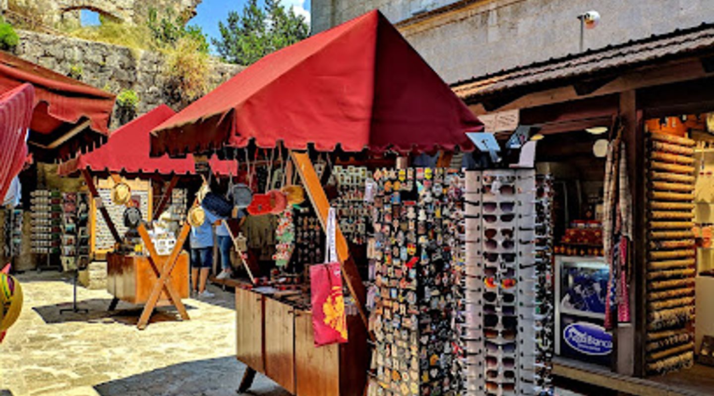 Kotor Bazaar