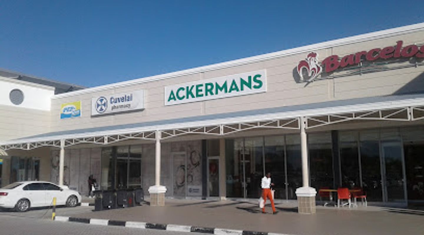 Oshana Mall