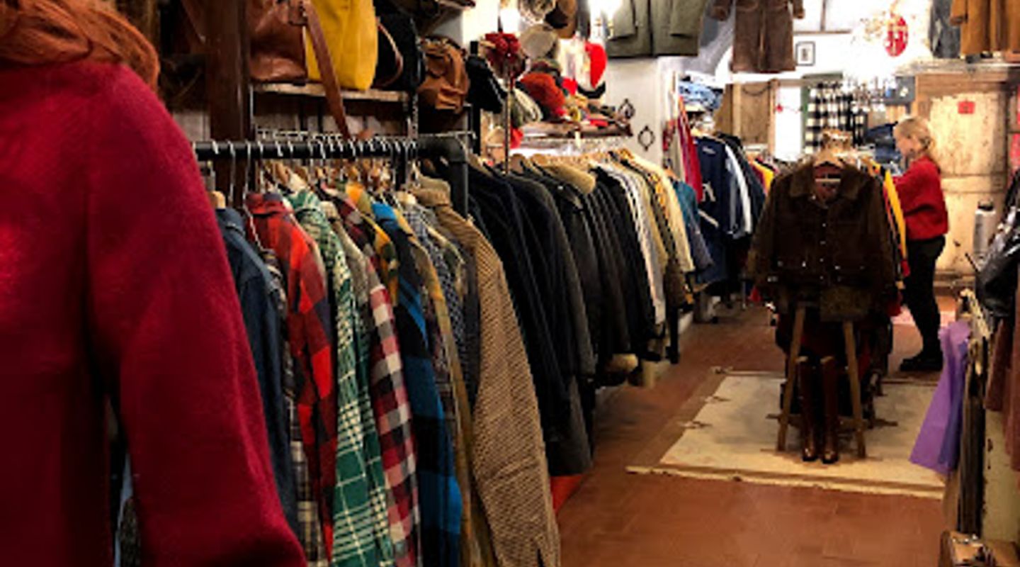 WOW! Vintage Shop