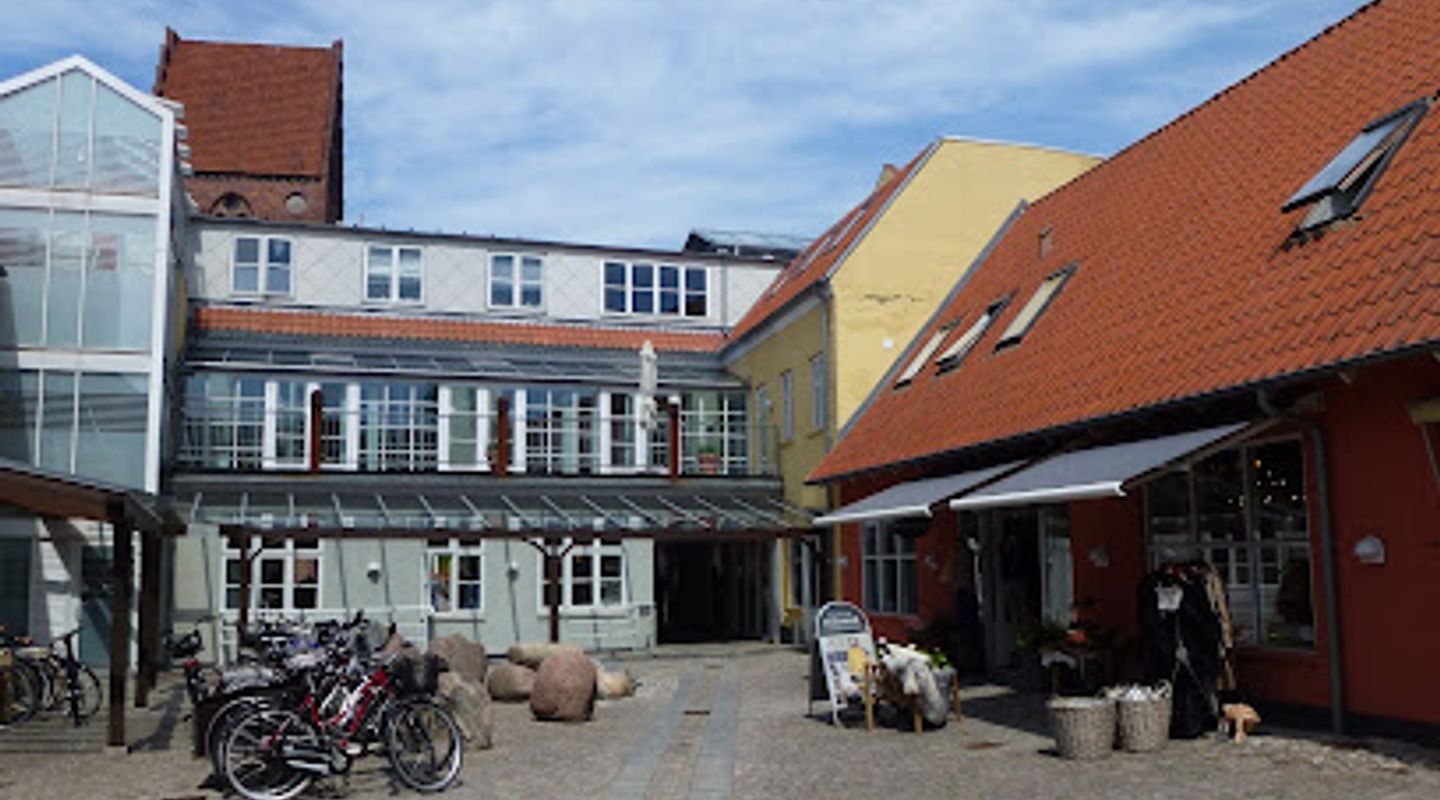 Boutique Dedenroth v / Helle Dedenroth