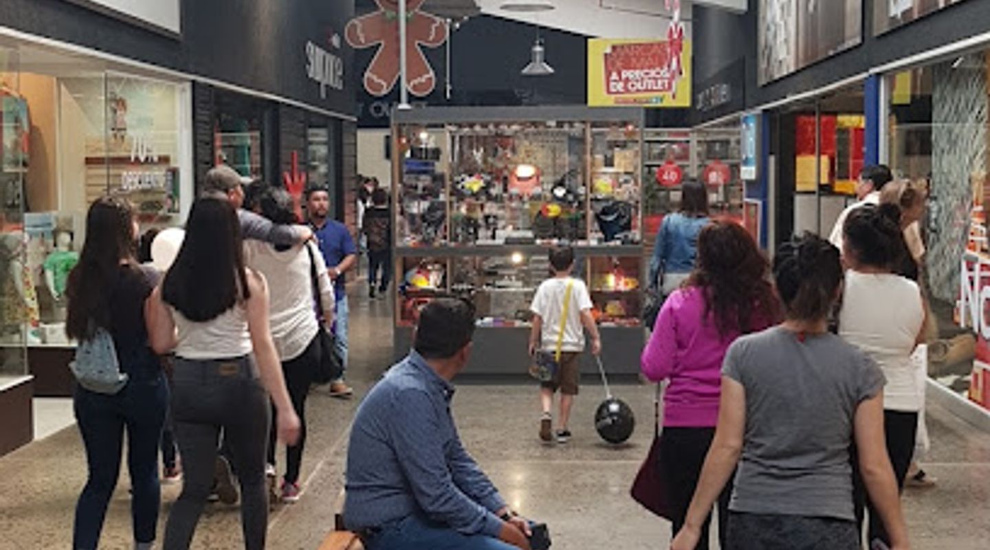 Outlet Park REÑACA Alto
