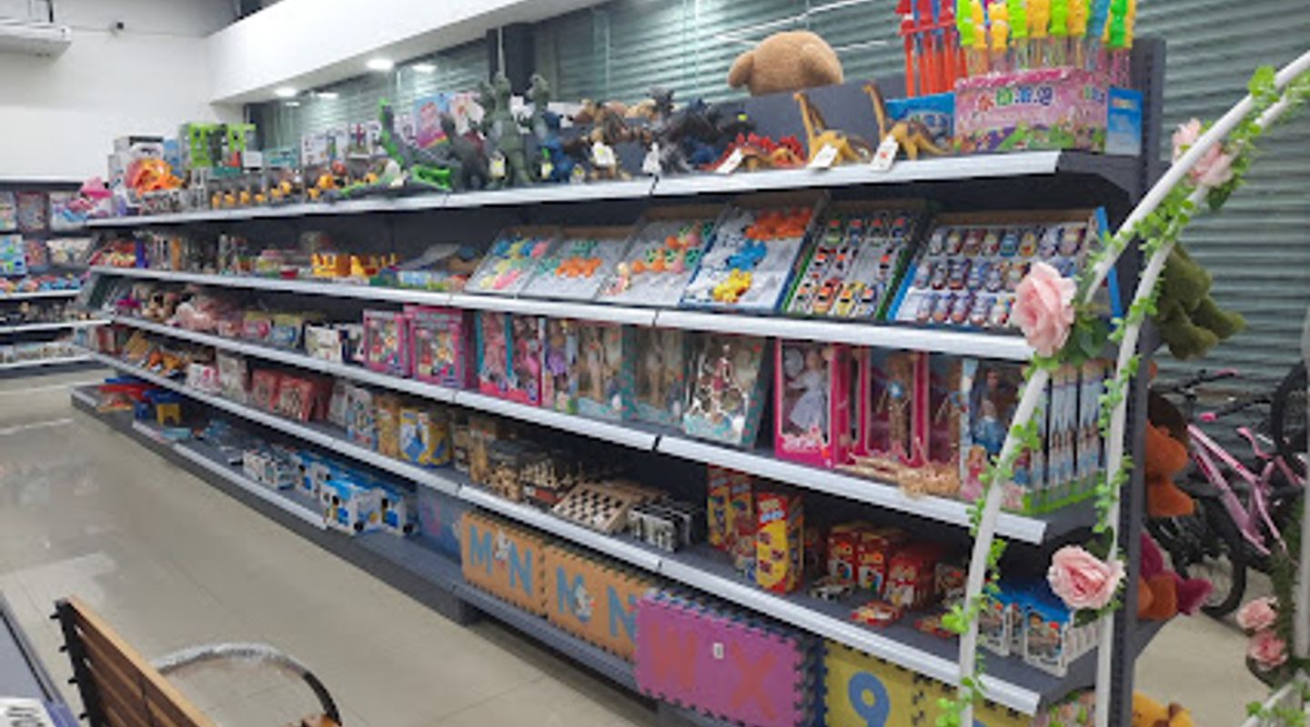 Dream super store