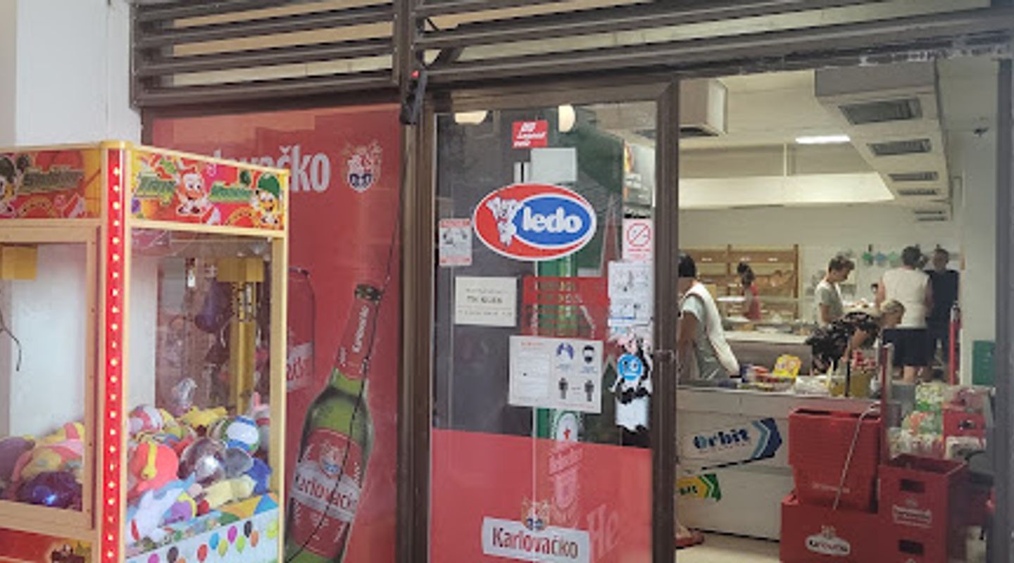 MARKET